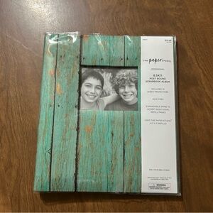 The Paper Studio scrapbook album NWT